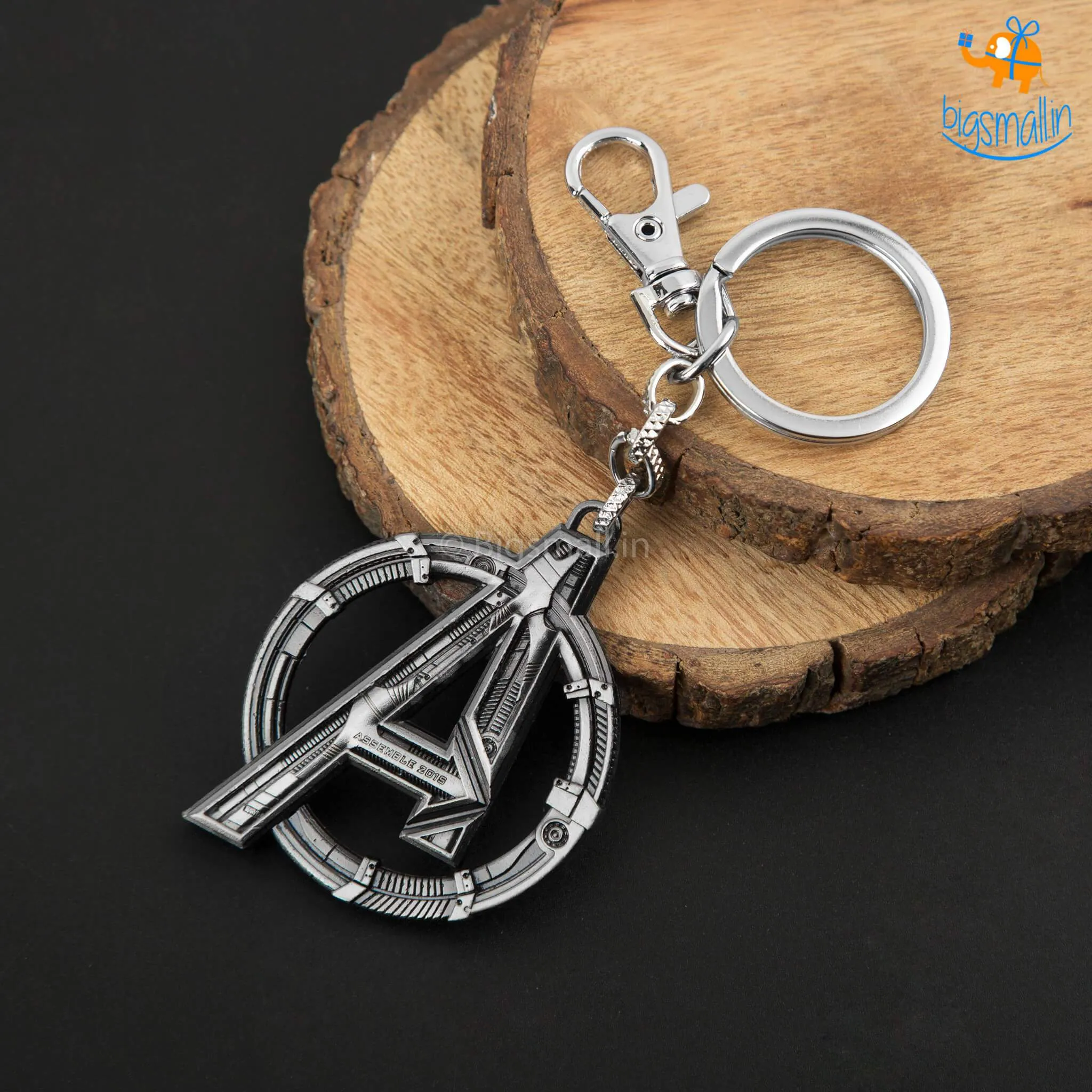 Avengers Sign Metallic Keychain