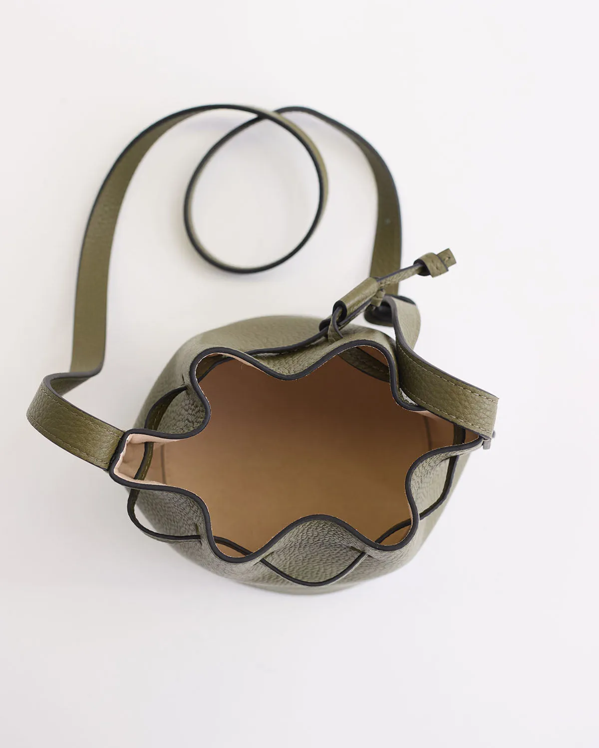 Bobb Bucket Bag: Olive Pebbled Leather