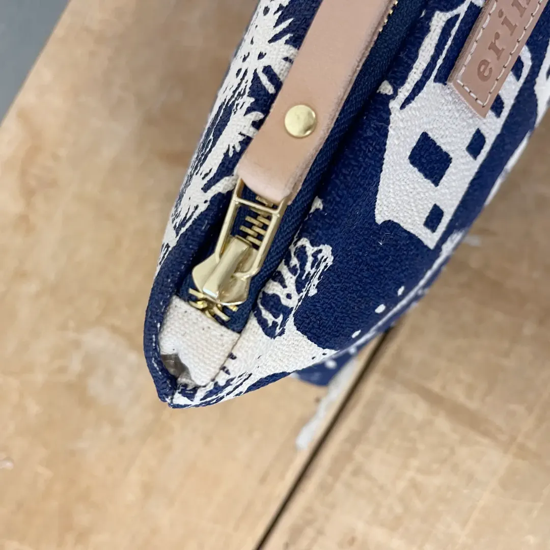 Farmhouse Laura Bag in Navy