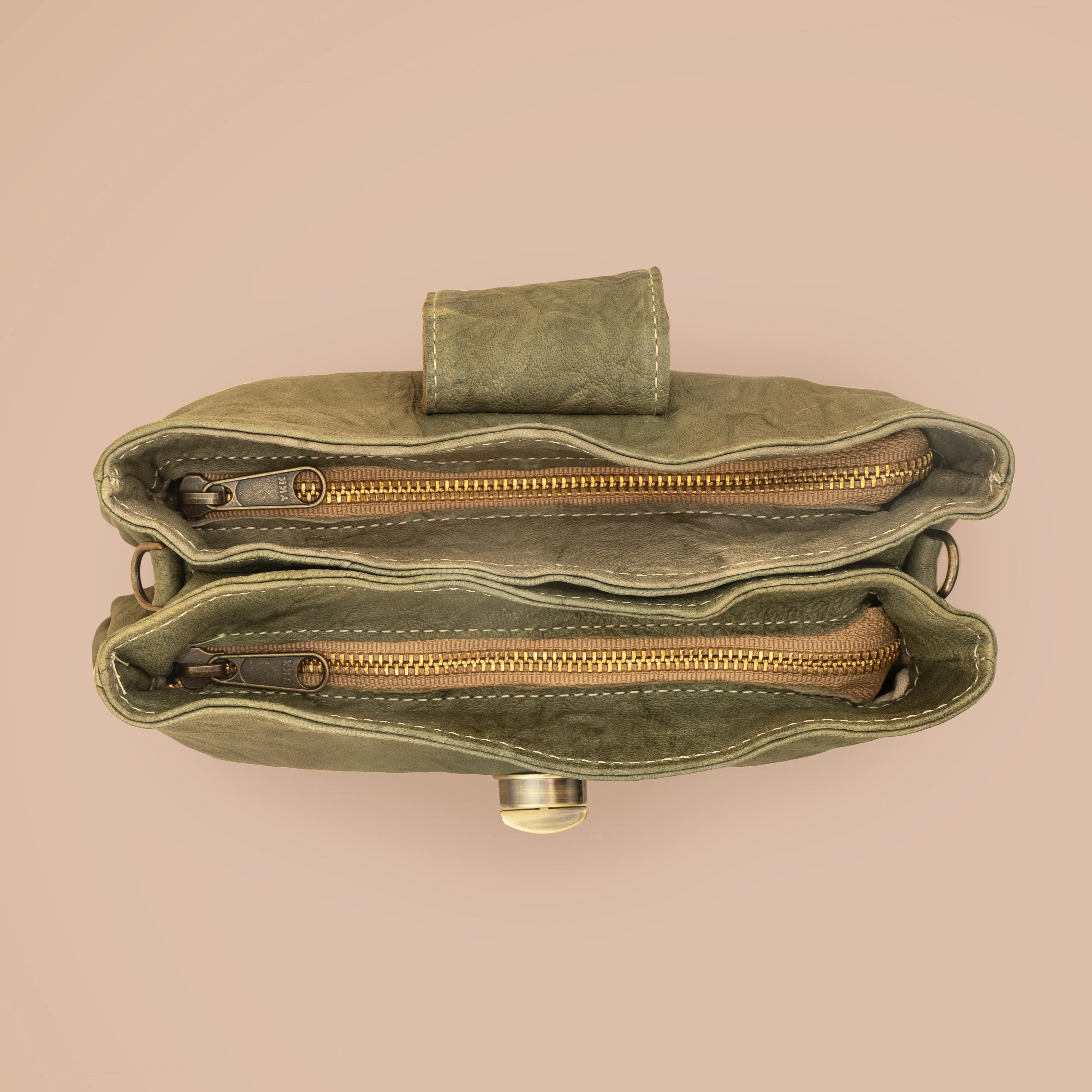 Omni Clutch - Antique Brass