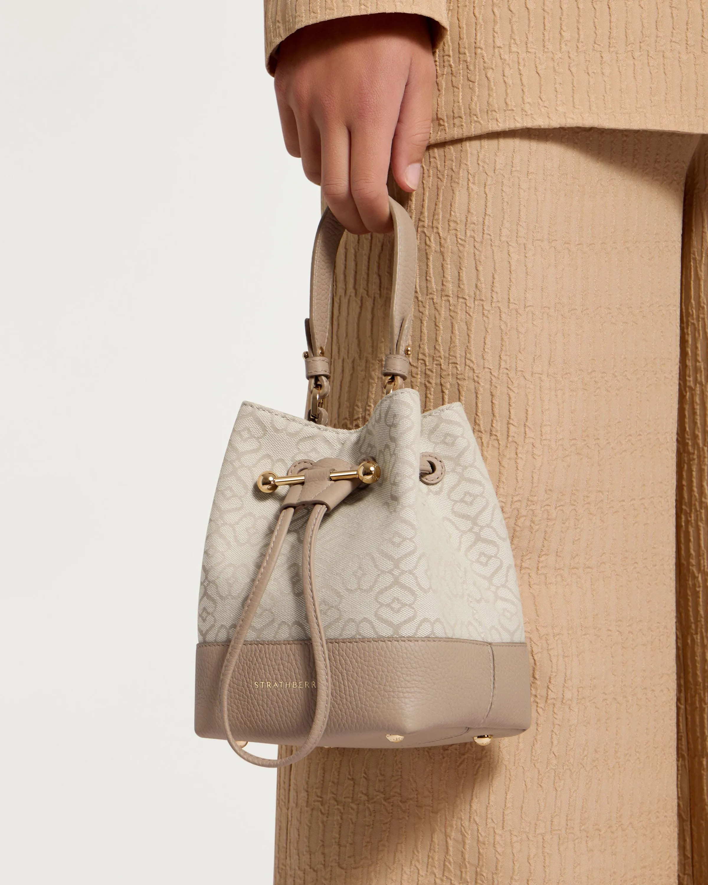 Osette - Monogram Jacquard/Leather Oat/Mushroom