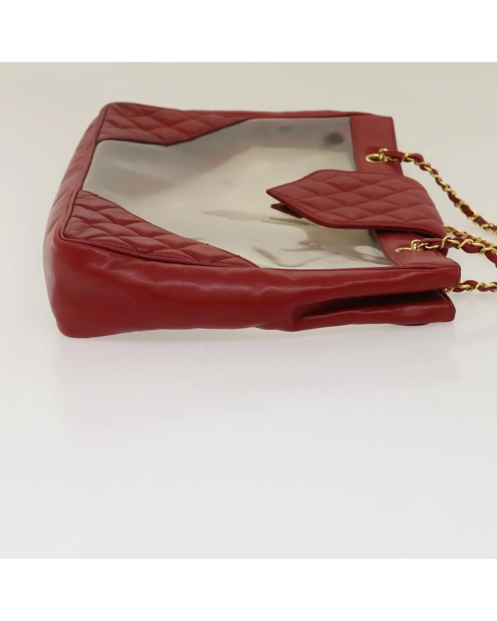 Red Chanel Matelasse Chain Shoulder Bag