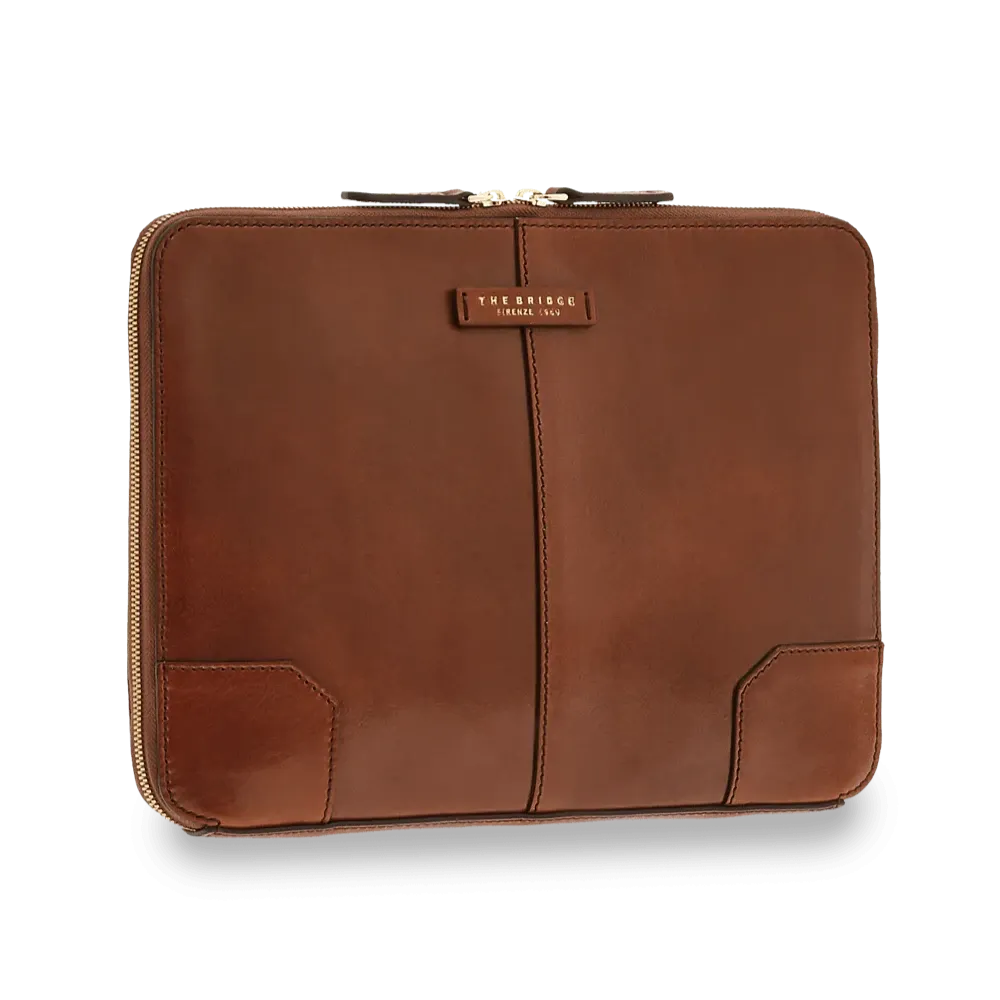 The Bridge - Vespucci Document Holder in Brown